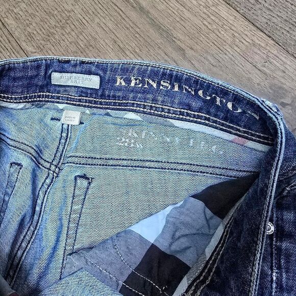 Burberry Brit Kensignton Low Rise Skinny Slim Jeans in Medium Wash - Picture 12 of 14